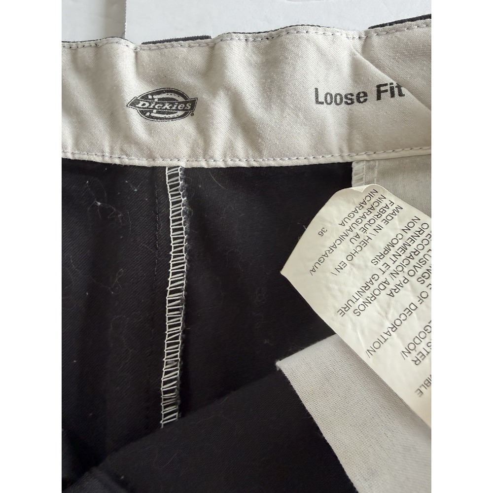 Dickies Shorts Men's Black Loose Fit Cargo Size 36 - Picture 3 of 5